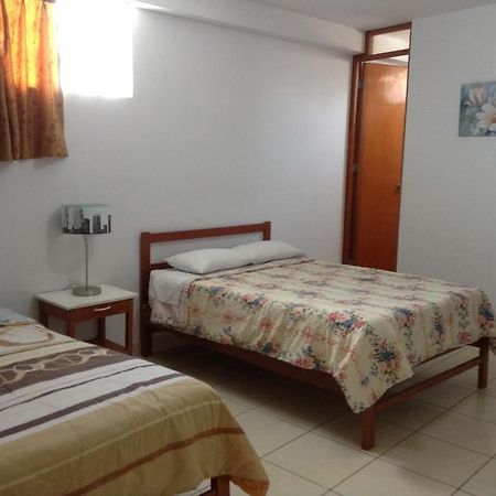 Hostal La Estancia Ica Exterior foto